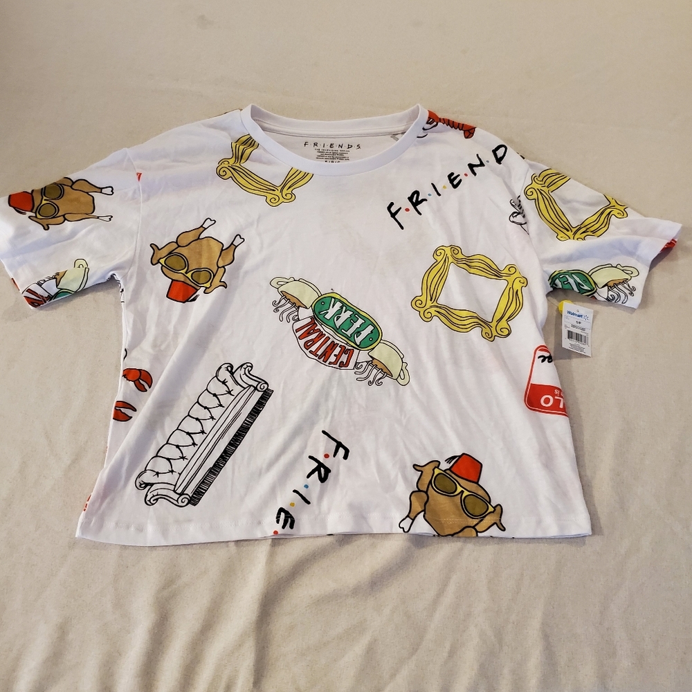 BNWT F.R.I.E.N.D.S. T-Shirt Size Small